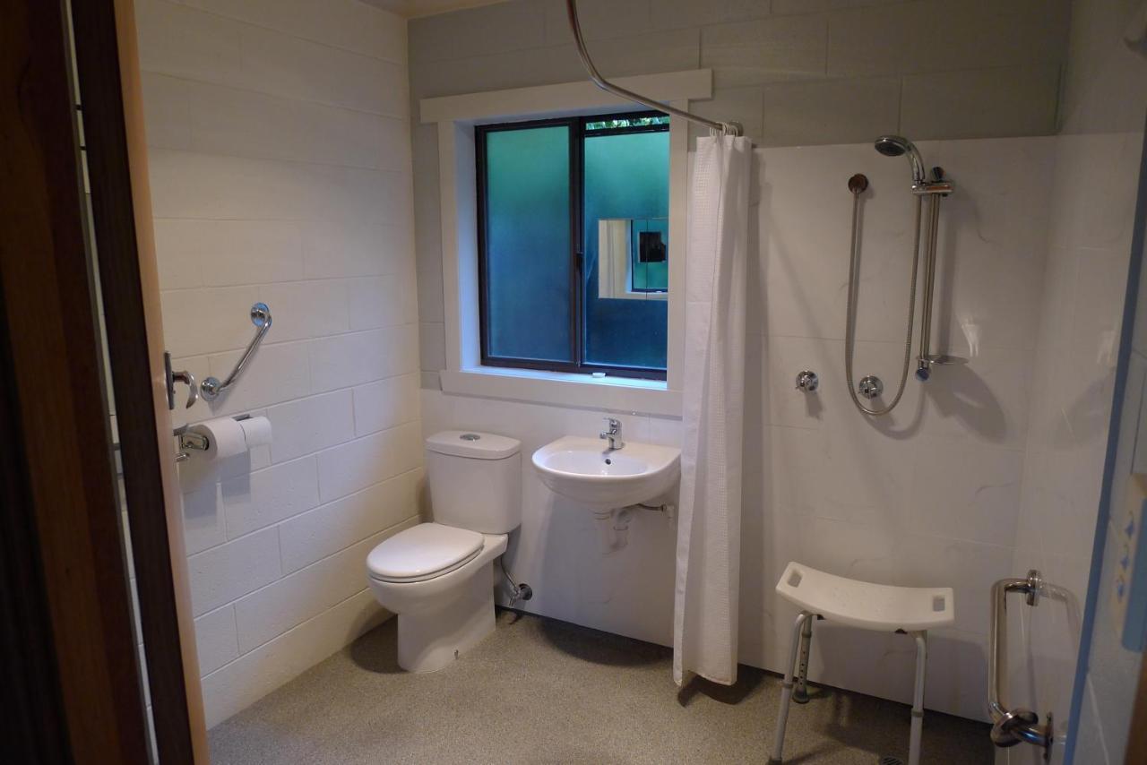 Willaway Motel Apartments Ulverstone Eksteriør bilde